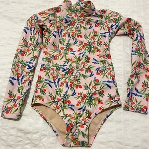 Mott50 girls rashguard